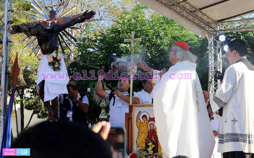 Masaya se desborda en Procesión de Cristo Rey