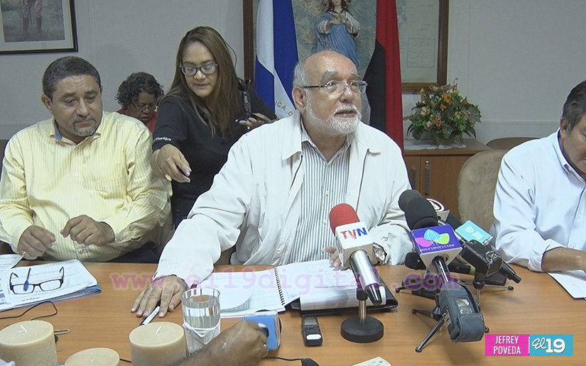 Mific confirma abastecimiento del pollo solidario en mercados capitalinos