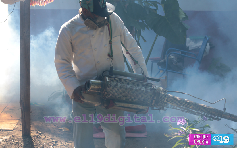 Brigadas de salud llegan al barrio Adolfo Reyes