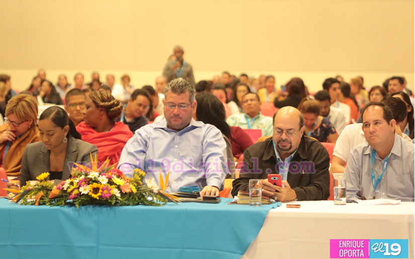 Empresas turísticas culminan conferencia enfocados en la promoción a través de redes sociales
