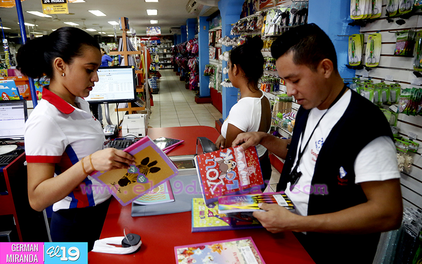 Ingreso a clases genera buen dinamismo comercial