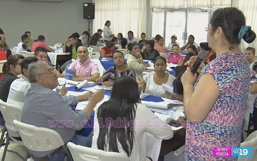 Definen uso de tecnología educativa en formación para estudiantes de secundaria