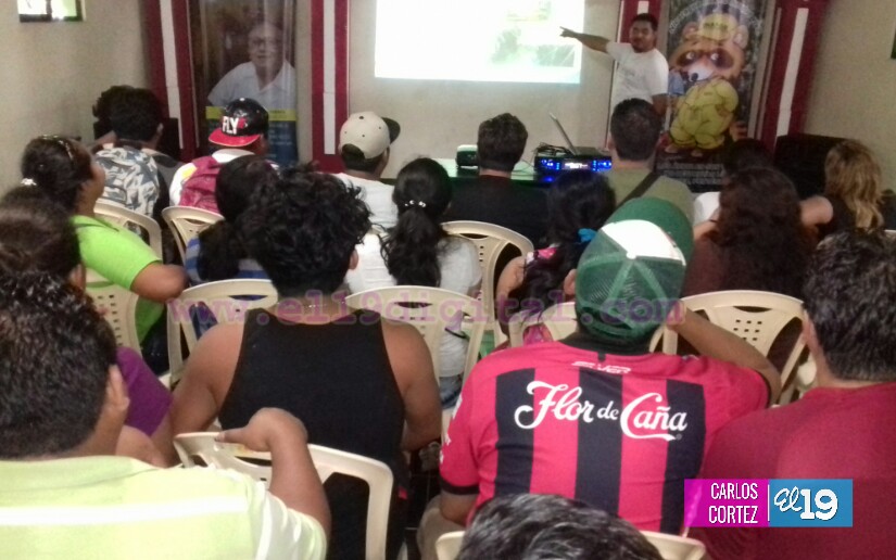 Realizan conversatorio en celebración del Día Mundial de los Humedales
