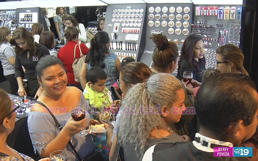 IVI Makeup, emprendimiento para resaltar la belleza de la mujer nicaragüense