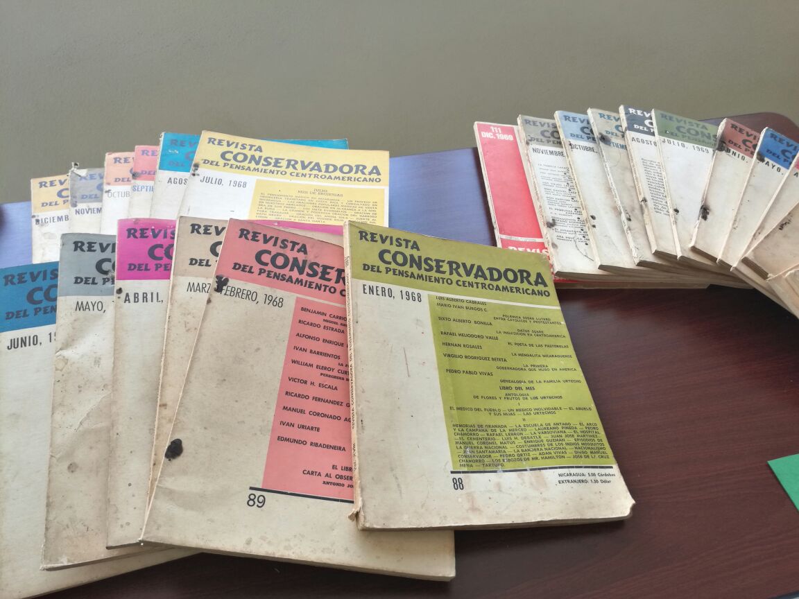 Descubra los secretos que guarda la biblioteca de un panteón antiguo de Managua