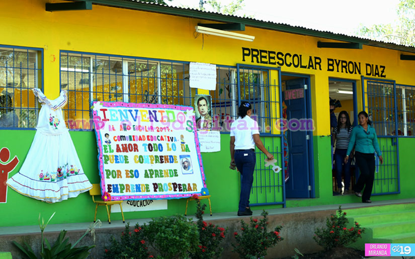 Ambientes escolares son preparados de cara al arranque del año escolar