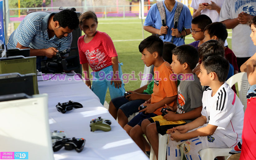Los pequeños “gamers” toman el control de un parque de Managua