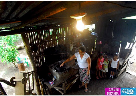 Electrificación llega a comunidades de Chinandega