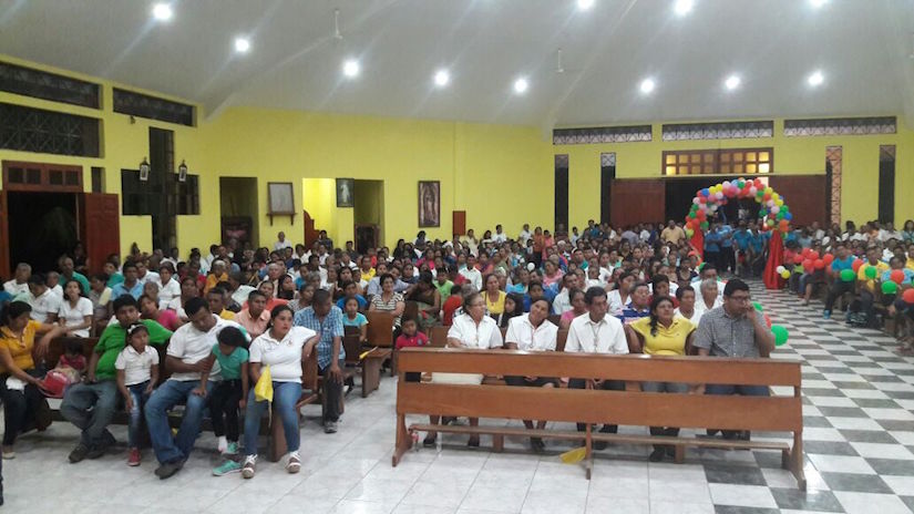 Cardenal Brenes participa de la Primer Asamblea Parroquial en San Juan de la Concepción