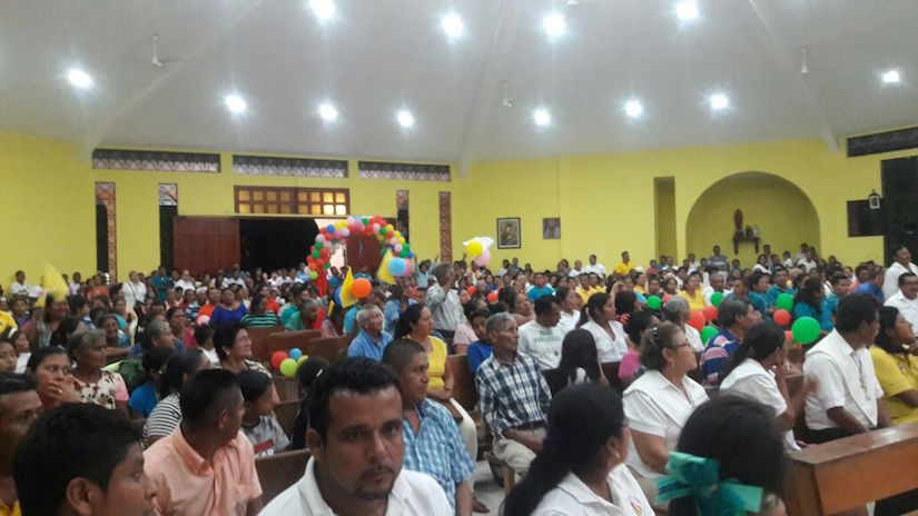 Cardenal Brenes participa de la Primer Asamblea Parroquial en San Juan de la Concepción