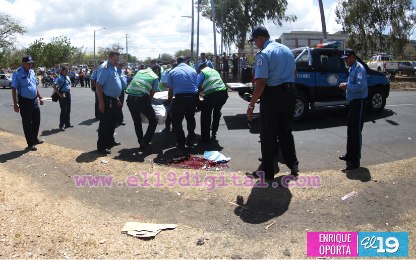 Oficial de la Policía Nacional pierde la vida en lamentable accidente de tránsito