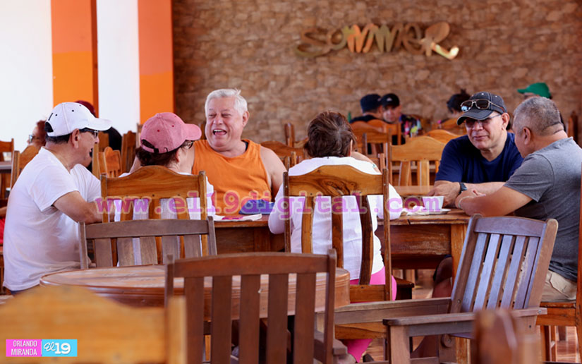 Prestadores de servicios turísticos de Pochomil se preparan para temporada alta del verano
