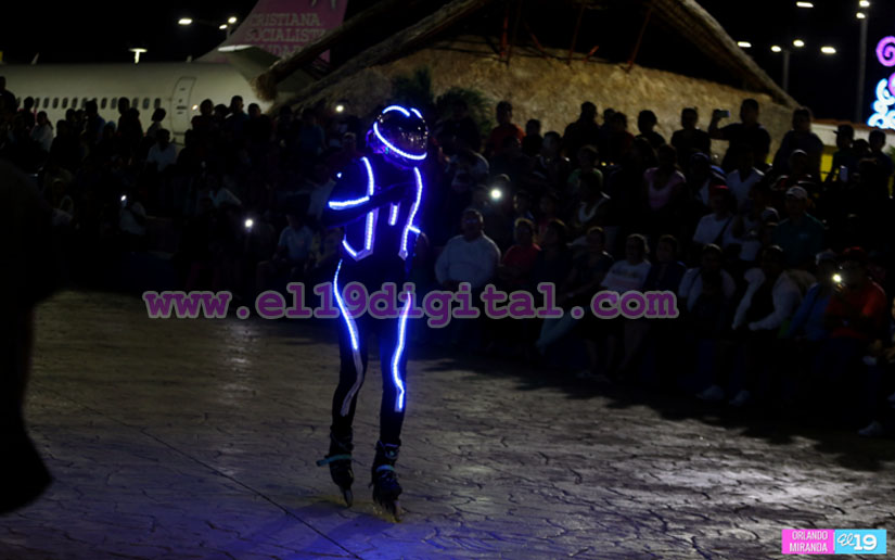 Noche de música y patinaje en el Anfiteatro del Paseo Xolotlán  