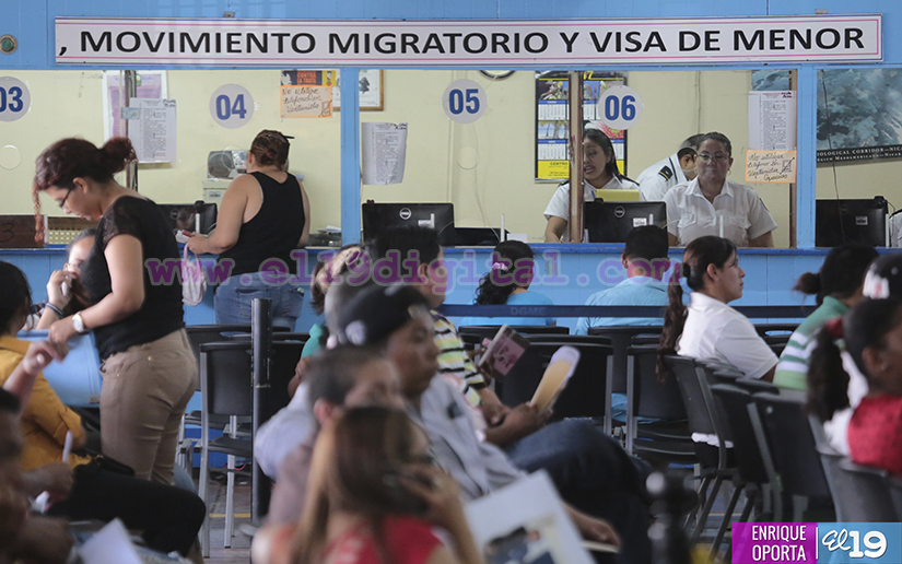 ¿Sus hijos menores de 18 años viajarán fuera del país? Esta información le interesa