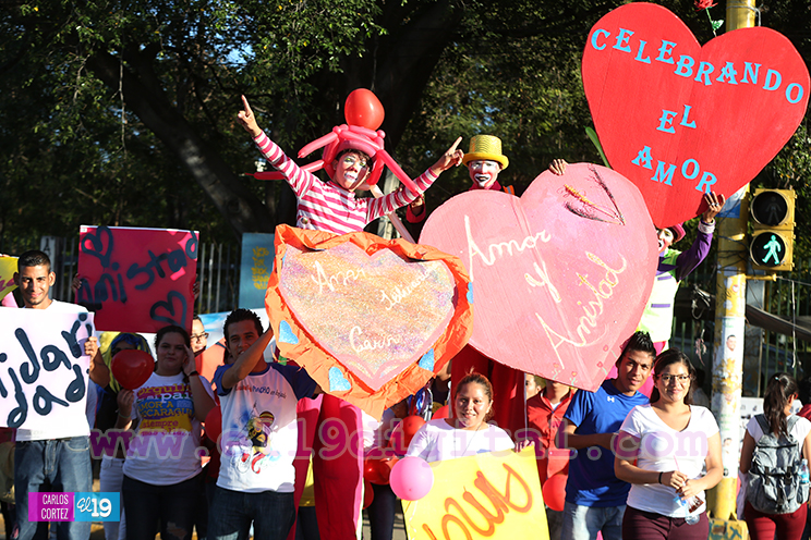 Juventud Sandinista celebra el Amor y la Amistad junto a la población