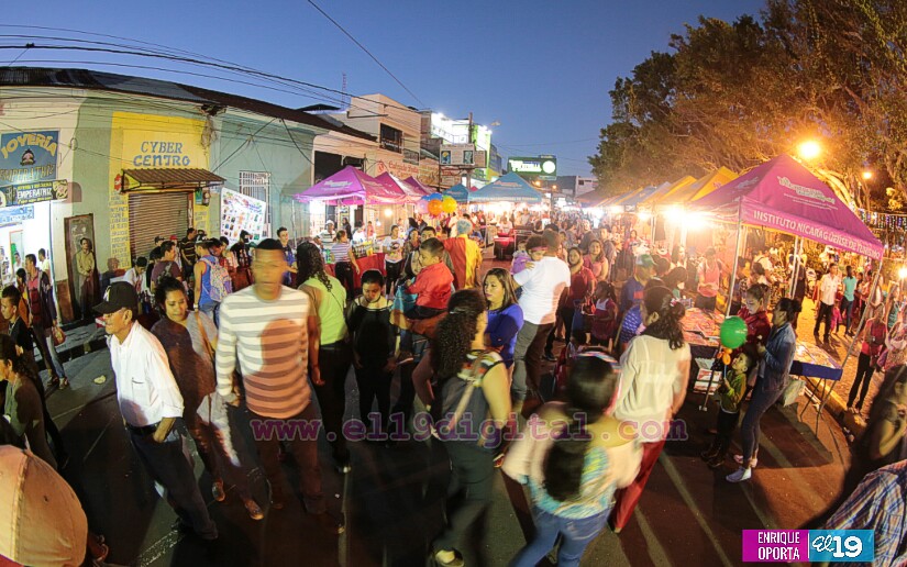 Una fiesta de San Valentín reúne a más de 30 mil personas en un lugar de Nicaragua