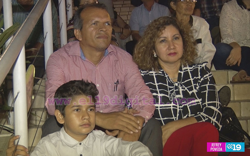 Cierra con broche de oro el Festival Internacional del Bolero 