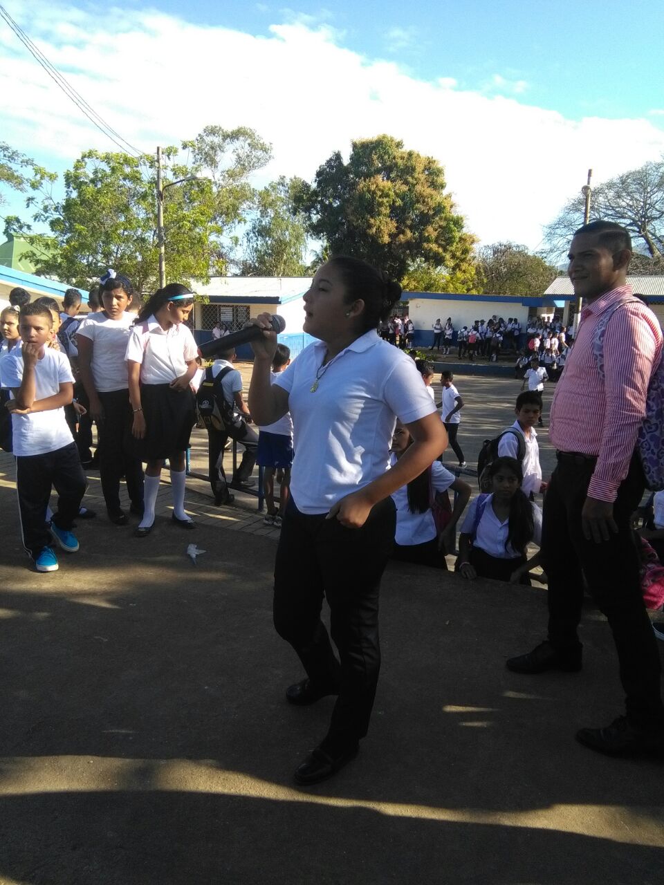Juventud Sandinista realiza actividades recreativas en centros escolares de Granada