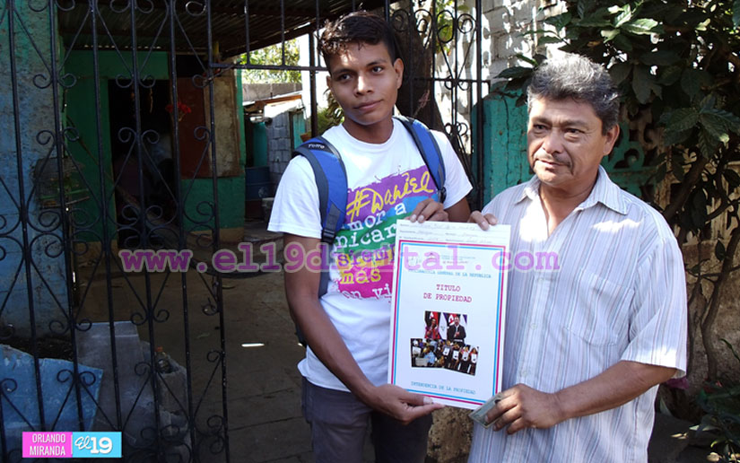Familias celebran restitución del derecho a la seguridad jurídica de sus propiedades