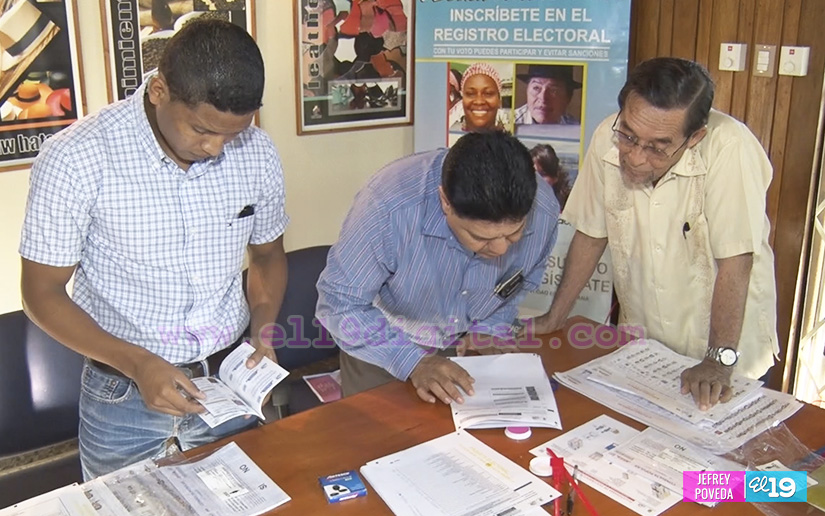 Ecuatorianos en Nicaragua ejercen su derecho al voto desde horas tempranas de este domingo