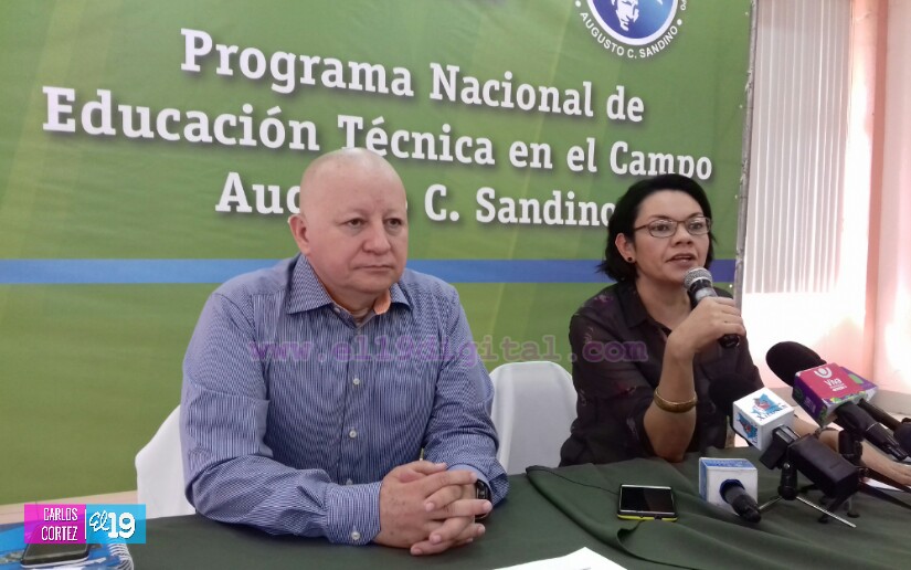 Presentan oficialmente el Programa Educación Técnica en el Campo "Augusto C. Sandino"