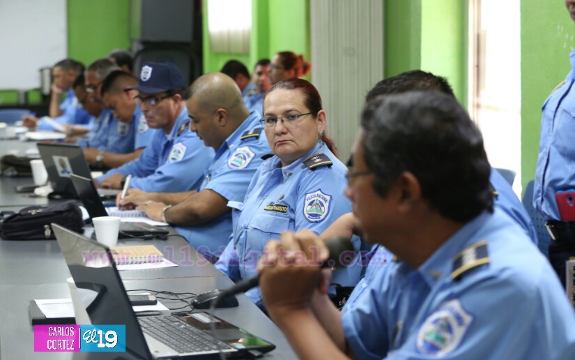 Jefatura Nacional de Tránsito sostiene encuentro evaluativo