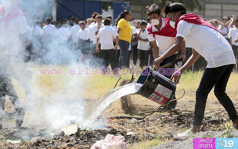 Comunidad educativa realiza primer ejercicio nacional de protección de la vida 2017