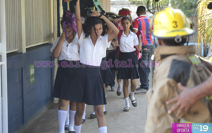 Estudiantes del turno vespertino ejercitan capacidades frente a emergencias