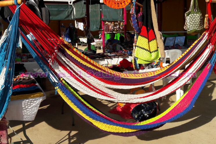 Artesanías de Monimbó se toman el Parque Nacional de Ferias