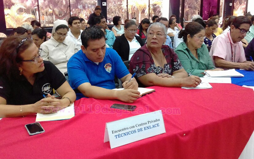 Directores de Centros Educativos Privados trabajan más de cerca con autoridades de gobierno