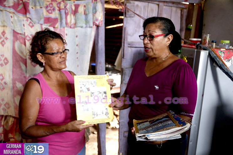 Juanita: Con la alfabetización sentí que empecé a nacer de nuevo