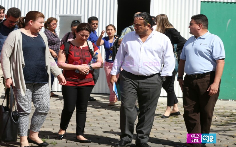 Fondo Mundial de lucha contra el Sida  visita  bodega que almacenará medicamentos para  personas con VIH-Sida
