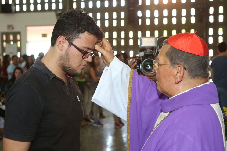 Cardenal Miguel celebra el inicio de la Cuaresma