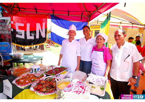 Río San Juan realiza Primera Feria Yo Hago Patria en el puerto Salvador Allende