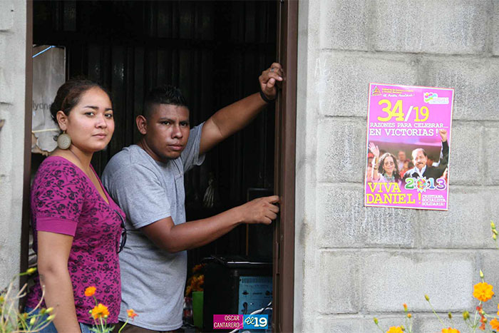 Familias inauguran mejoramientos de viviendas en León