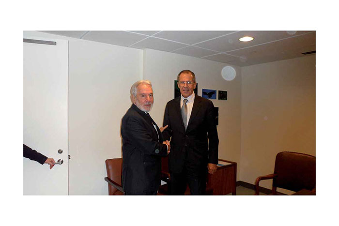 Cancilleres de Nicaragua y Rusia sostienen encuentro bilateral