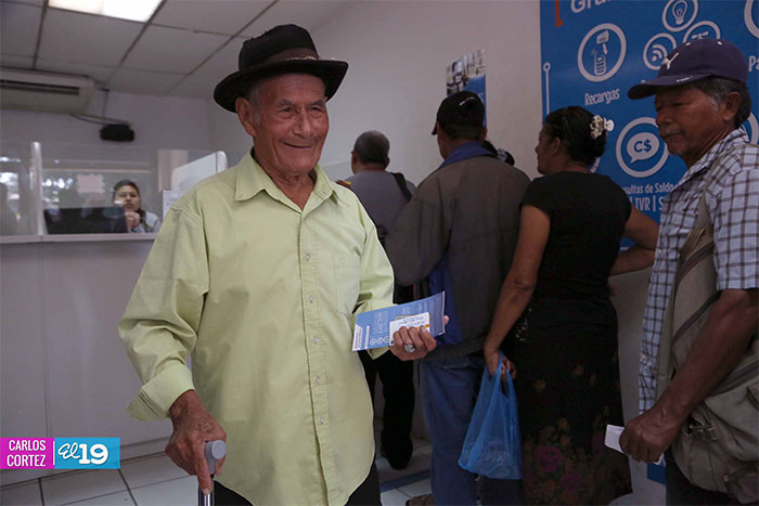 Usuarios del transporte insisten que MPESO mejore el sistema de recarga