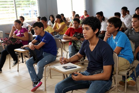 Inicia curso 2013 de la Academia Sabatina de Jóvenes Talentos Matemáticos