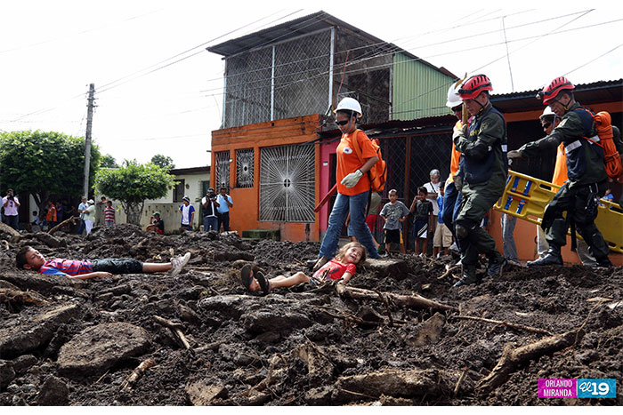 Realizan en Barrio Bóer simulacro de terremoto