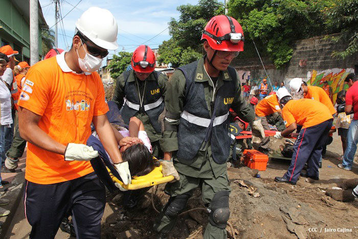 Habitantes del barrio Javier Cuadra preparados para actuar ante sismos