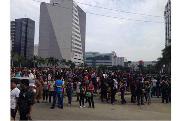 Tres fuertes terremotos sacuden Filipinas