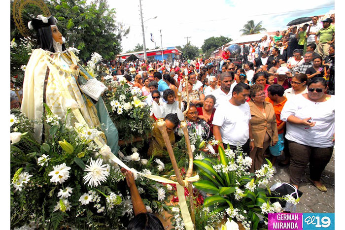 Pueblo católico de Carazo celebra a Santa Teresa
