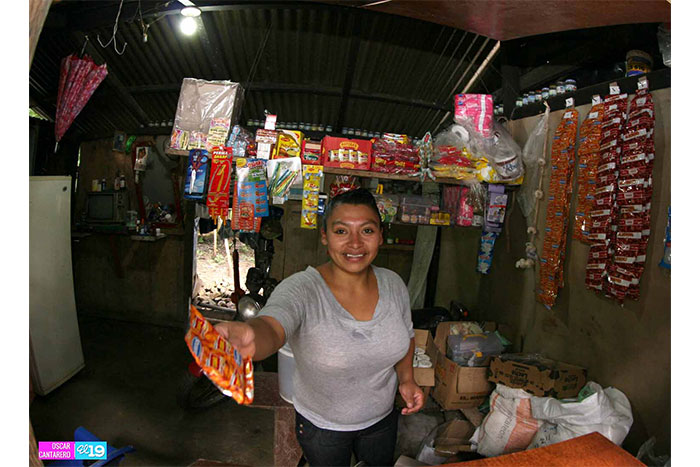 Electrificación de comunidades de Boaco y Camoapa impulsa mejores oportunidades de desarrollo a 157 familias