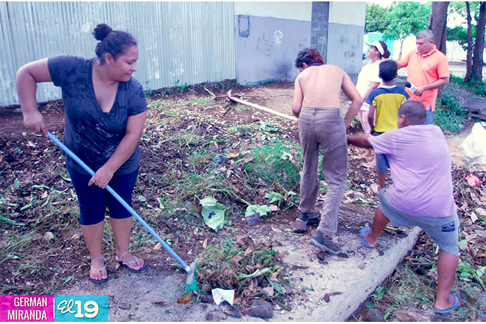 Gobierno y población organizada arrecia ofensiva contra el dengue