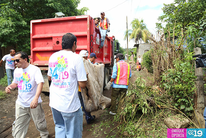 Intensa actividad contra el dengue en barrio Jorge Dimitrov
