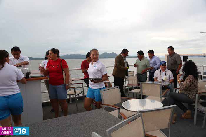 Inicia operaciones en el Lago Xolotlán el nuevo Crucero "Momotombito"