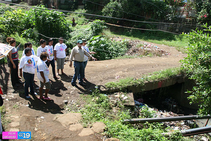 Continúa lucha contra el dengue en barrios de la capital