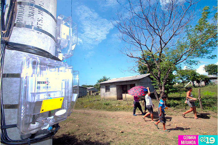Energía mejora expectativas socioeconómicas de familias de Palo Grande 