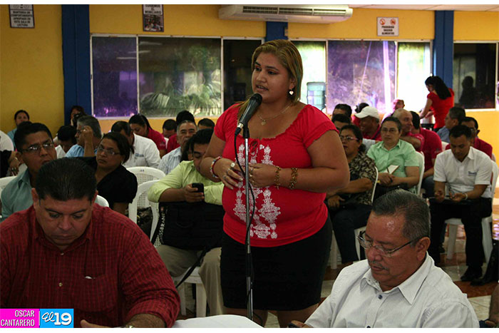 Gobierno y Alcaldías trabajan una propuesta para garantizar continuidad educativa en zonas rurales