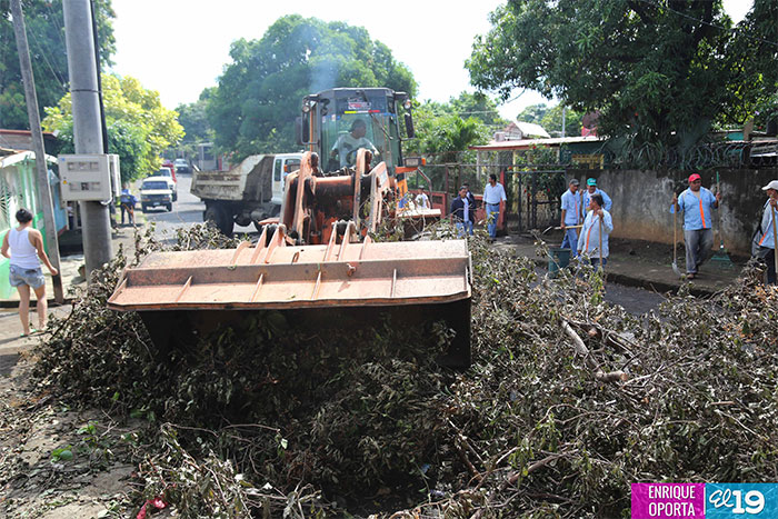 Pobladores del barrio Santa Rosa se suman activamente al Plan Calache
